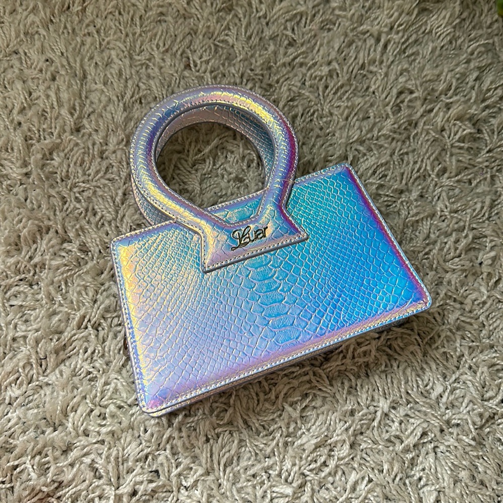 Luar bag